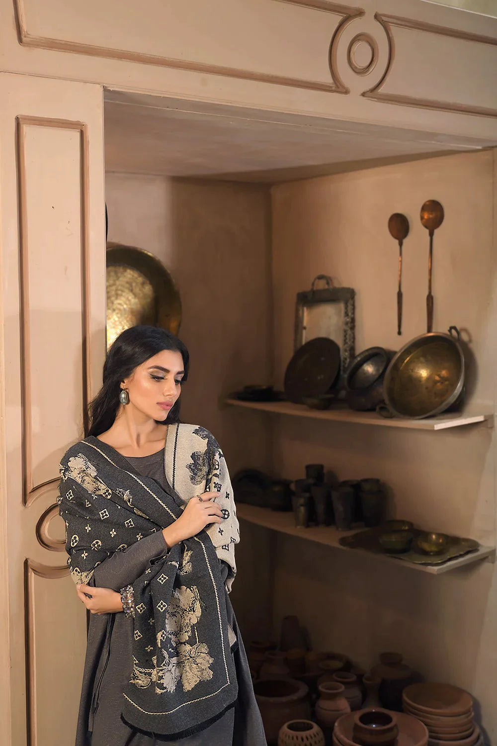 3PC DIGITAL PRINTED SHAWL WITH DRESS