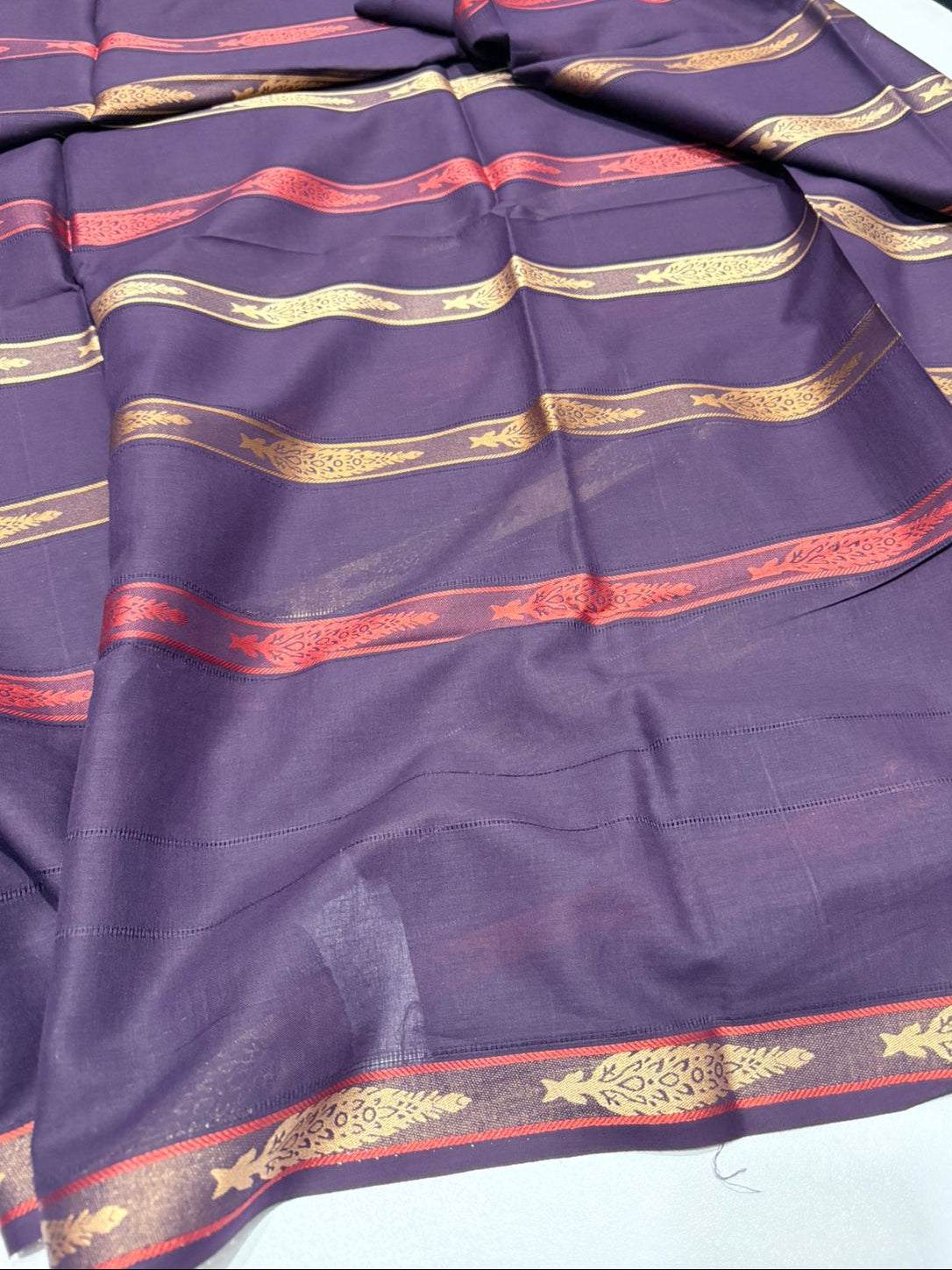 PURE LAWN GOLDEN LINE BORDER JAQUARD TARKASHI SHAWL