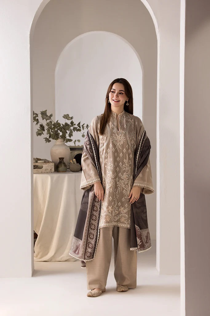Unstitched Luxury Dhanak Heavy Embroidered 3PC Suit SZ02