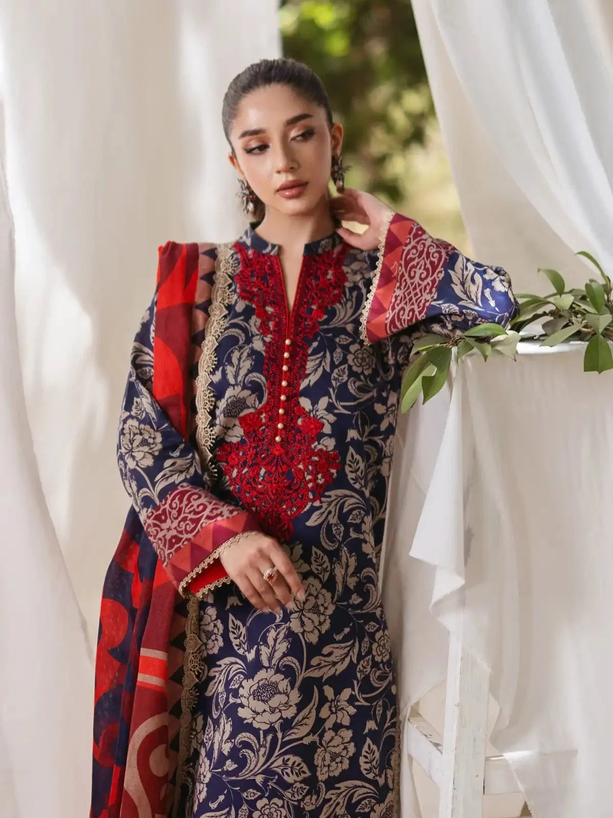 Zainab Chottani 3 PC Suit Embroidered Patches